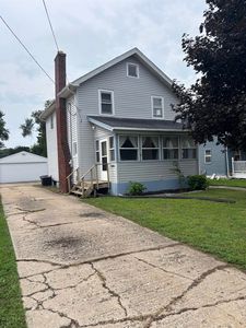 619 Lawn Dr