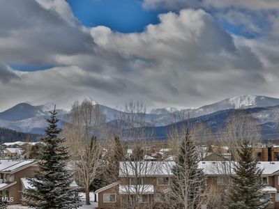 101 GCR 8040N.Waterside Drive #D102