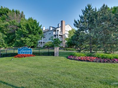 1275 W Lake St APT 303