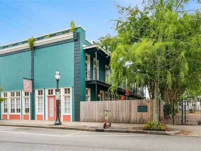 501 Dauphin St APT E