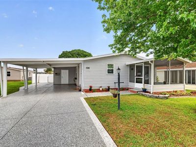 728 Prado Dr