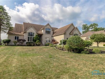 8727 Willow Pond Blvd