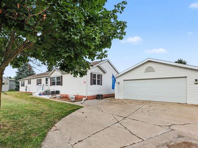 1893 Lanark Ct