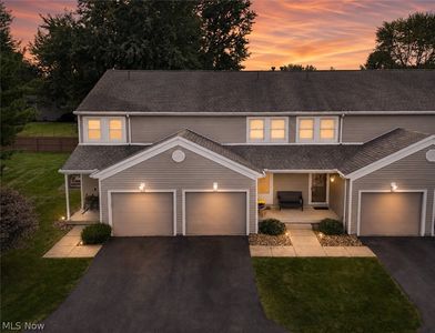375 Pineview Dr NE