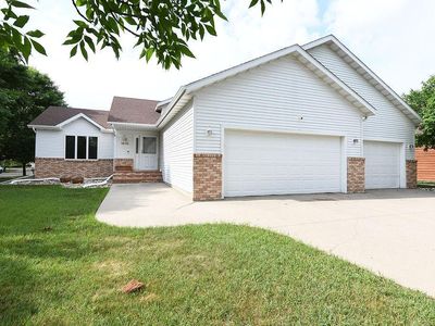 1519 Maple Ln