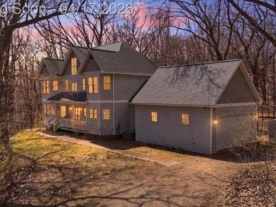 2222 S Hickory Ridge Trl