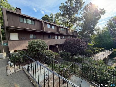 135 Knapps Highway #135