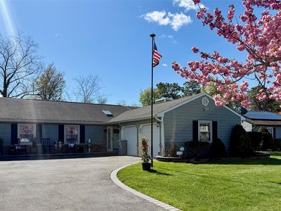 Property at 11 Hollow Oak Drive, East Patchogue, NY