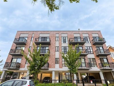 128 Bay 43rd St #3A