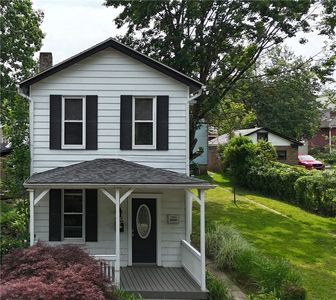 Property at 644 4th St, Oakmont, PA