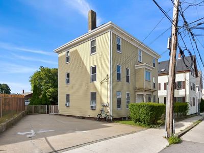 20 Shepherd St