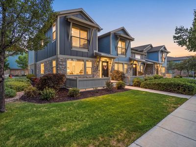 856 W San Savino Way