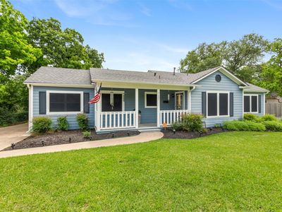 717 Inwood Dr