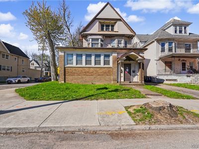 2009 Seneca St