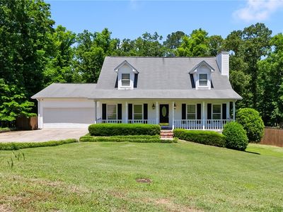 Property at 12399 Hunters Pointe Dr, Northport, AL