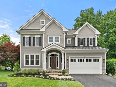 129 Woodview Cir SW