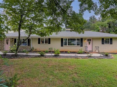 6809 Old Valley School Rd