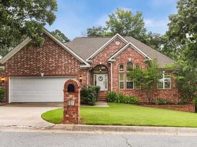 17 Chicot Dr