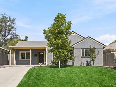2985 Eudora Street