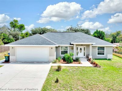 2148 N Olivia Dr