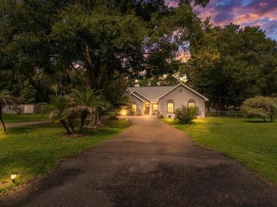Property at 15370 APACHE DRIVE, Thonotosassa, FL