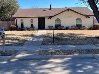 4422 Galaxie Dr
