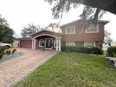 6424 Mornay Dr
