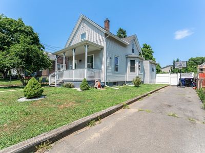 30 James St
