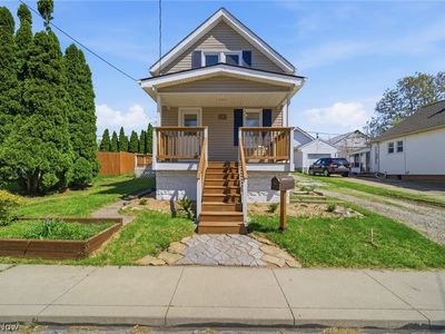 Property at 241 King St, Fairport Harbor, OH