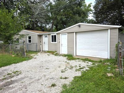 Property at 185 Kirkwood Ave, Springfield, MI