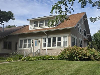 122 Woodland Ave