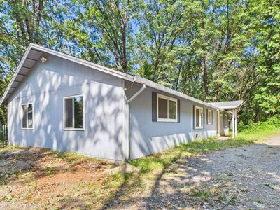 4949 June Ave