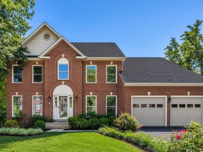 9005 Shadybrook Dr
