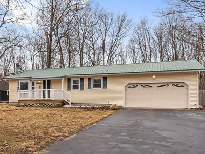 1950 Lardie Rd