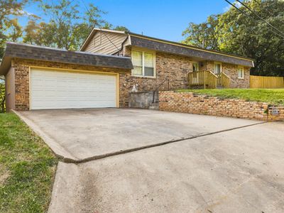350 Skyline Dr