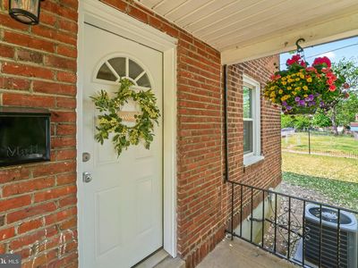 615 Jansen Ave