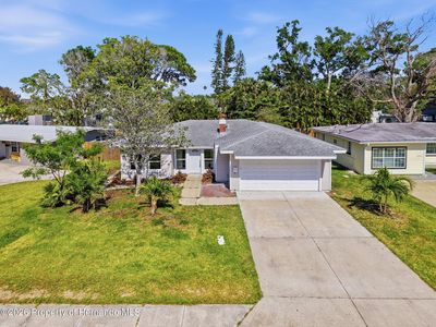 4221 Shore Acres Blvd NE