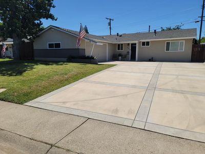 2312 Benita Dr
