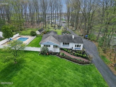 21 La Valley Drive
