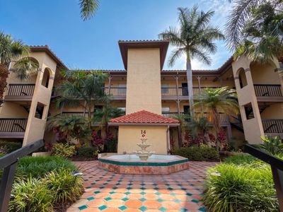 2400 Feather Sound Dr APT 1426