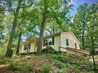 2121 Old Cloverdale Rd