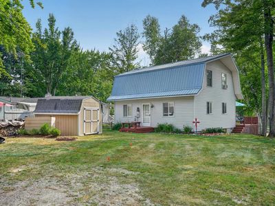 3892 E Thendara Dr