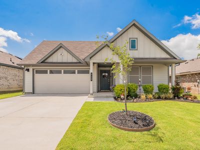 Property at 713 Breckenridge Park Dr, Alvarado, TX