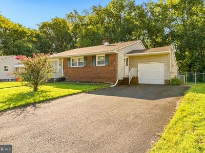 Property at 516 Beverly Dr, Magnolia, NJ