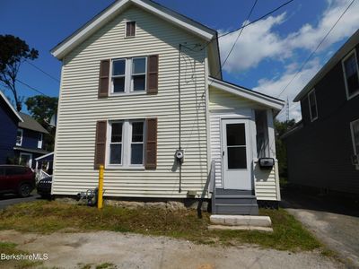 120 Danforth Ave