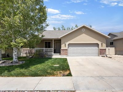 2117 E Partridge Ln