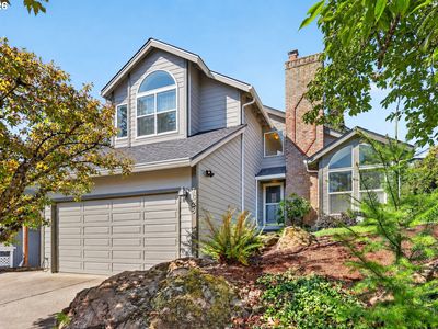 7625 Ridgewood Dr