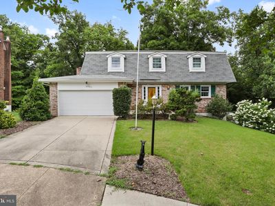 12903 Dauphin Ct