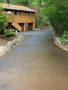 63 Pebble Path Rock Hl