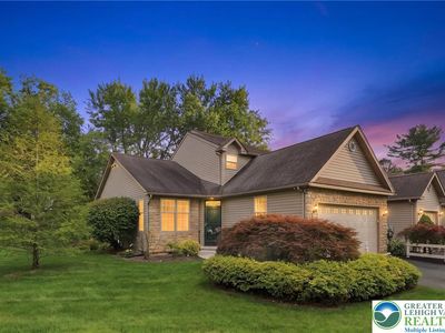 3183 Village Dr